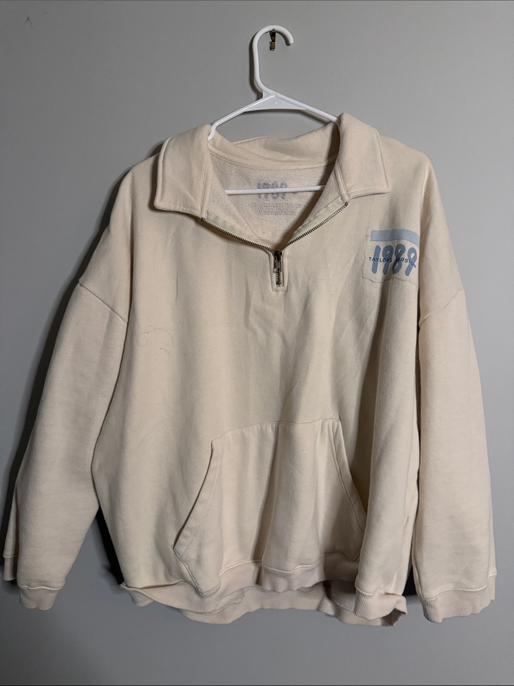 Taylor Swift 1989 We Found Wonderland Quarter Zip